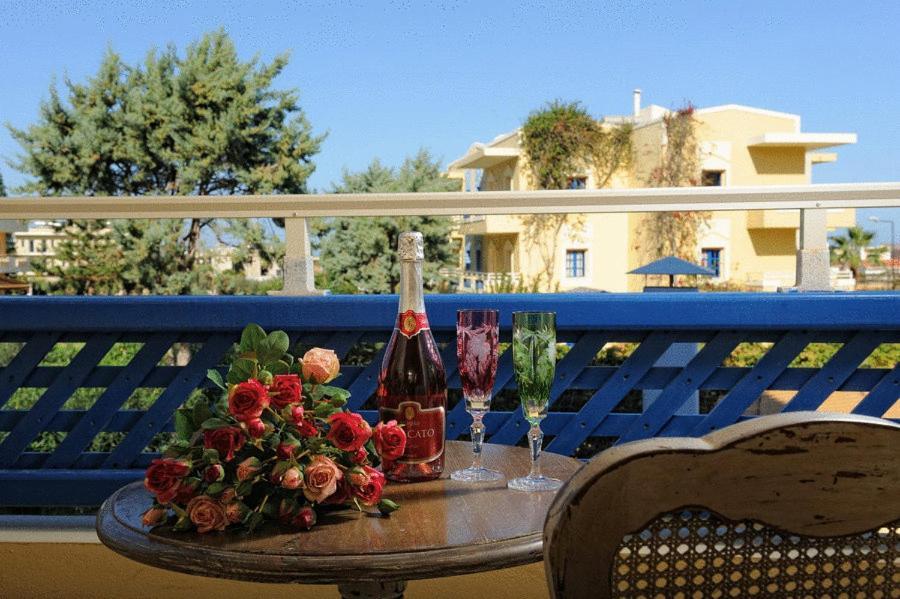 Parthenis Hotel & Suites Malia Exteriör bild
